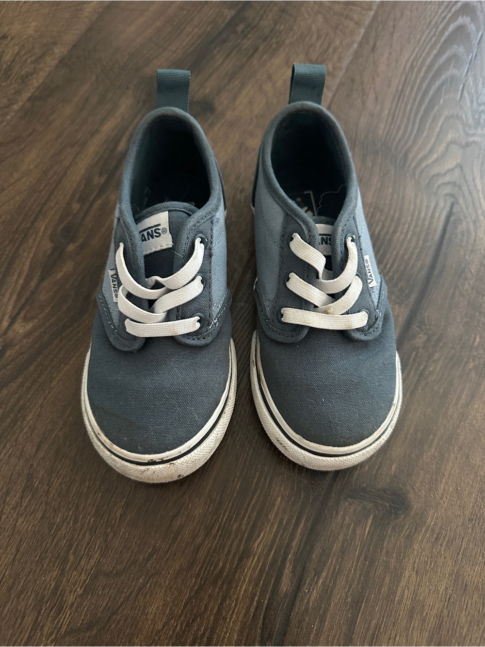 Vans Toddler Canvas Low-Top Sneakers